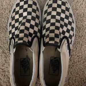 Off white & black Checkered low top vans